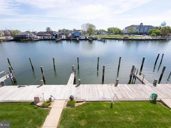 204 Market Sq #12C, Cambridge, MD 21613