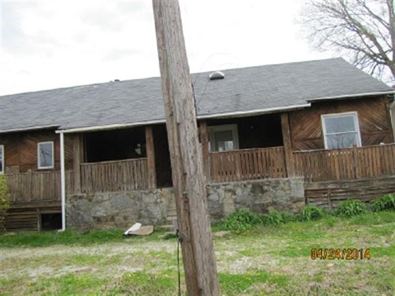 1st image of 521 W South St