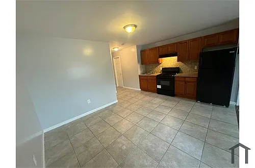 151 Vermont Ave #3 Photo 1