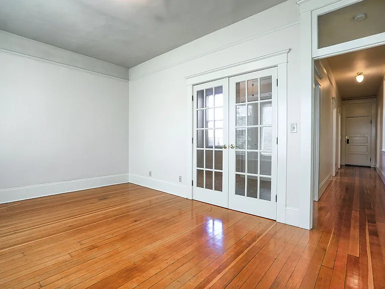 819 NW 23rd Ave — Photo 93