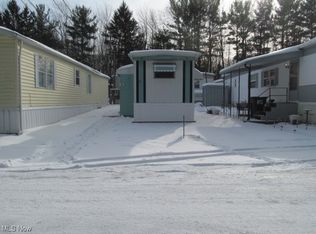 9735 Chillicothe Rd #30, Willoughby, OH 44094