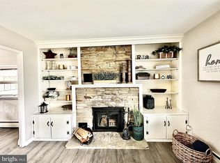 219 Coventry Rd, Fairless Hills, PA 19030