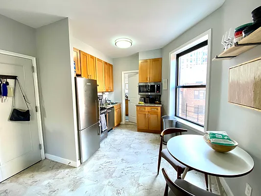 Rented by Corcoran | media 20