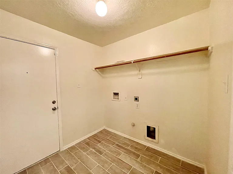 19127 Yaupon Ranch Dr — Photo 31