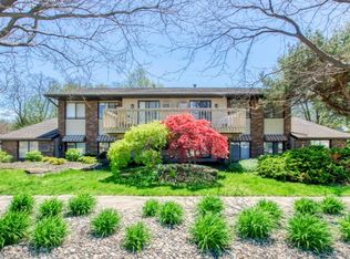 206 W Exchange St APT A, Spring Lake, MI 49456