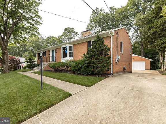 3rd image of 5412 Hopark Dr