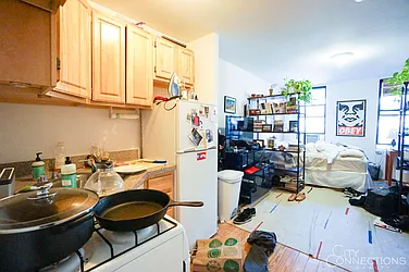 Rented by City Connections Realty
