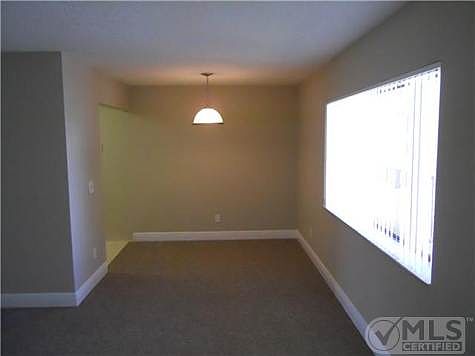 2nd image of 1217 Meadows Cir
