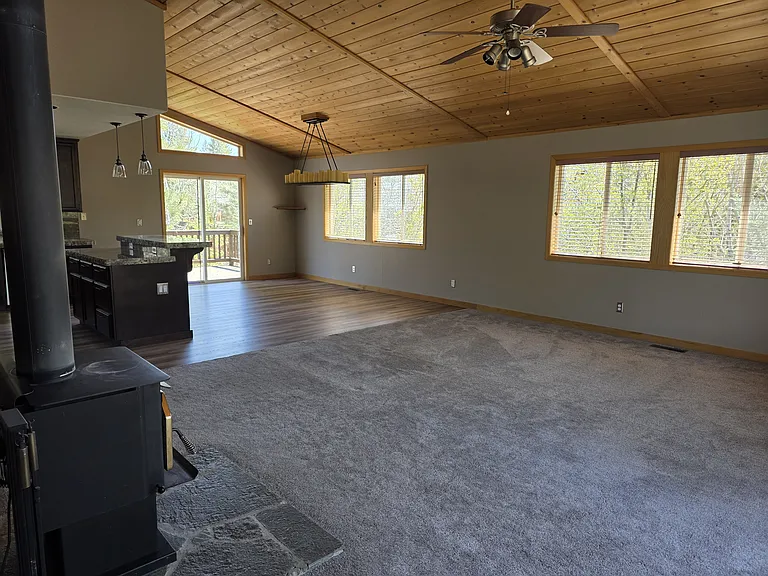 10231 Worchester Cir — Photo 18