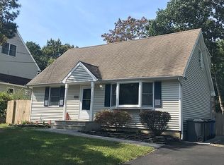 536 Pirate Ln, Manahawkin, NJ 08050