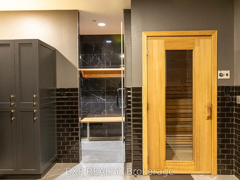 145 Columbia St W #928 — Photo 31