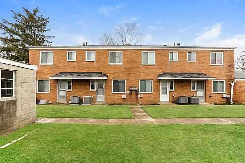4185 Indianola Ave Photo 1