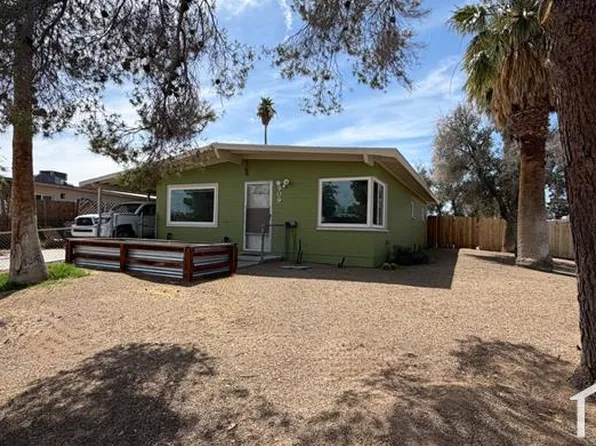 909 Elko Way, Las Vegas, NV 89108