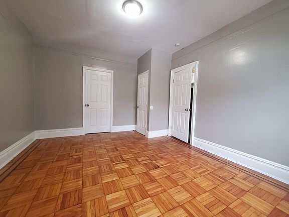 4th image of 93 Fairview Ave APT E6