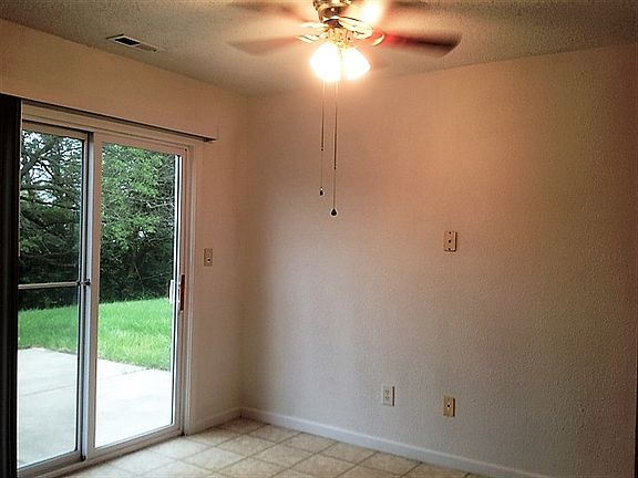 5th image of 7658 Wood Stream Dr