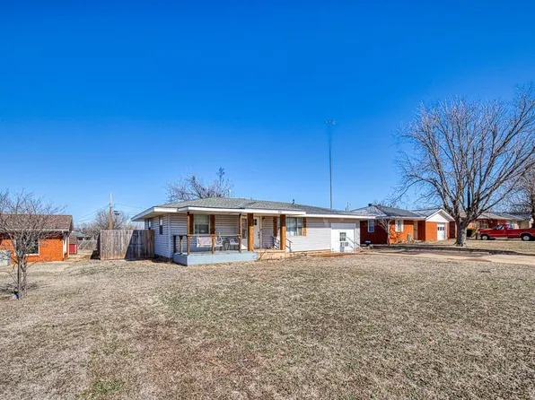 710 W Oklahoma Ave, Kingfisher, OK 73750