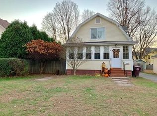 11 Maple Ter, Westfield, MA 01085