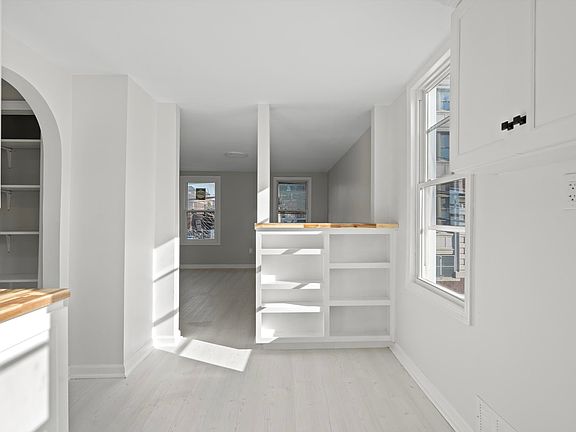 5th image of 173-175 Lembeck Ave #2
