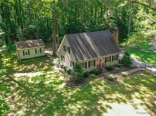 542 Cod Creek Dr, Heathsville, VA 22473