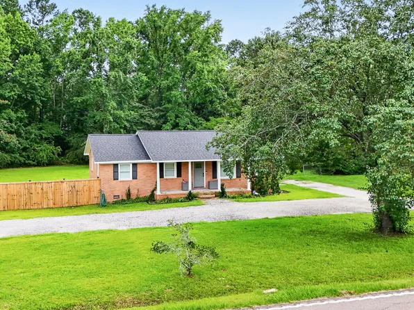504 W Butternut Rd, Summerville, SC 29483