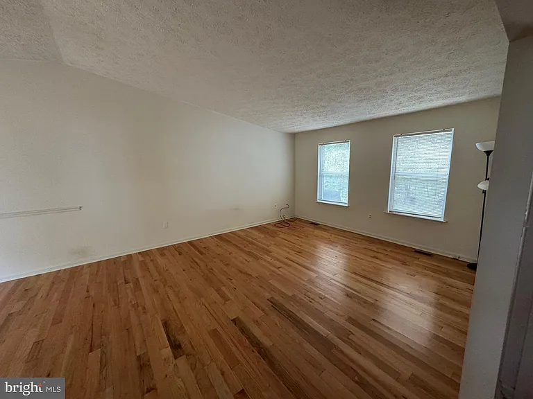11295 Sitting Bull Cir — Photo 15
