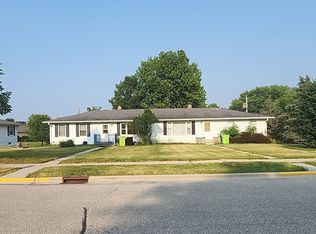 836 Cedar St, Hartford, WI 53027