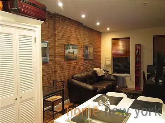 Rented by New York is Home | media 30