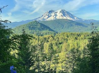 107 Emmons Dr, Morton, WA 98356