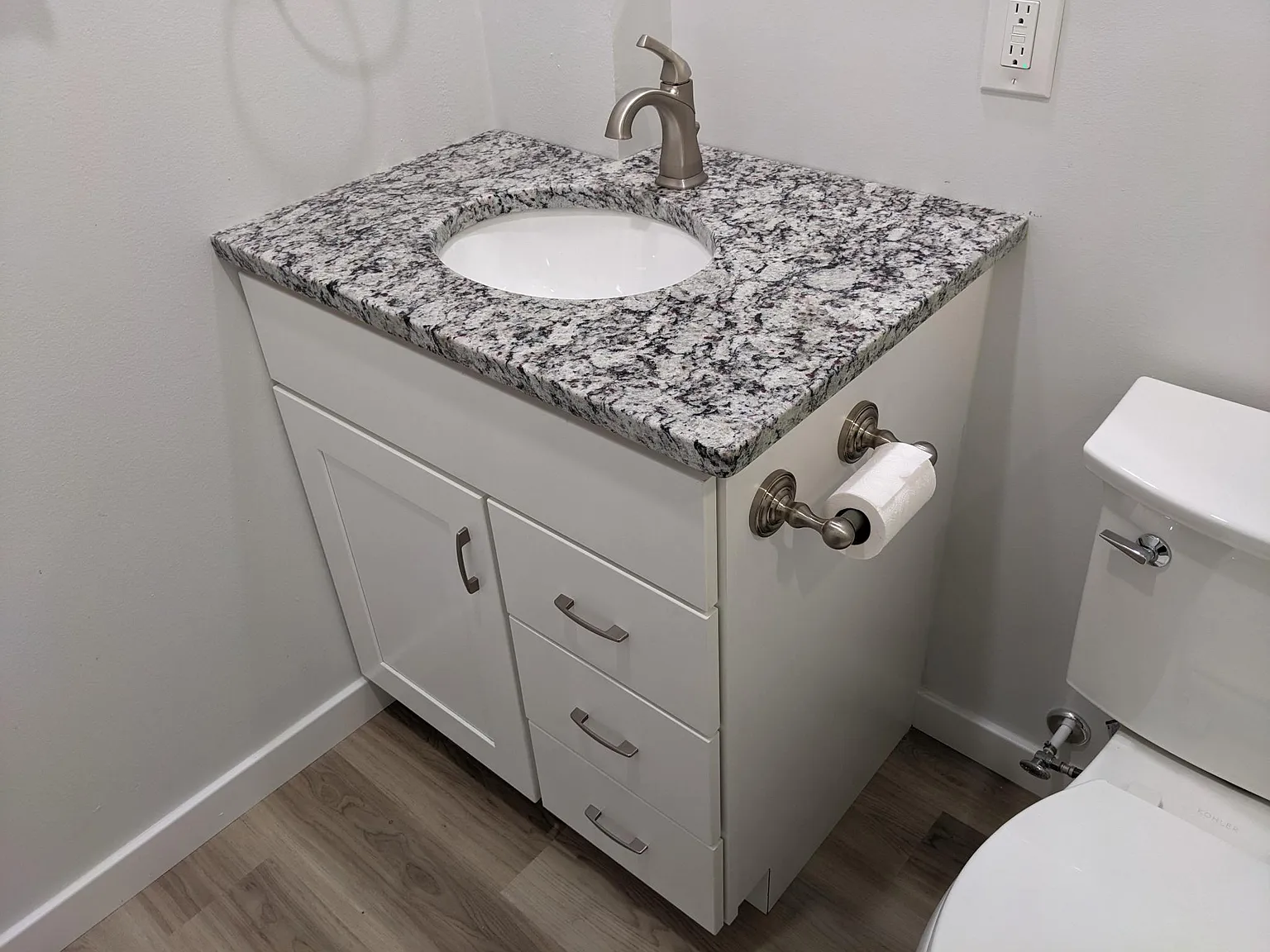 1 bed, 360 sqft, $1,795 — Photo 4