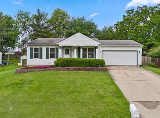 2317 Longmont Dr, O'Fallon, MO 63368