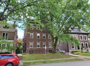 5054 Washington Pl #5054C, Saint Louis, MO 63108