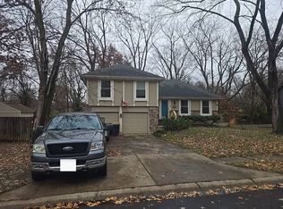 9031 Manning Ave, Kansas City, MO 64138