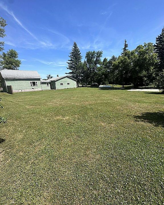 1104 1st St NE, Fessenden, ND 58438 Zillow