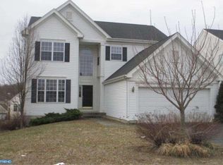 18 Adirondak Rd, Bordentown, NJ 08505