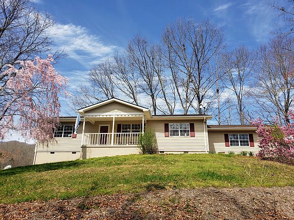 3rd image of 276 Country Knoll Dr