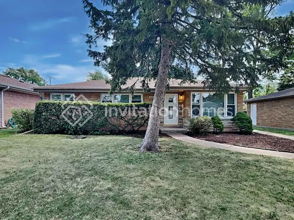 7621 W Madison St, Niles, IL 60714