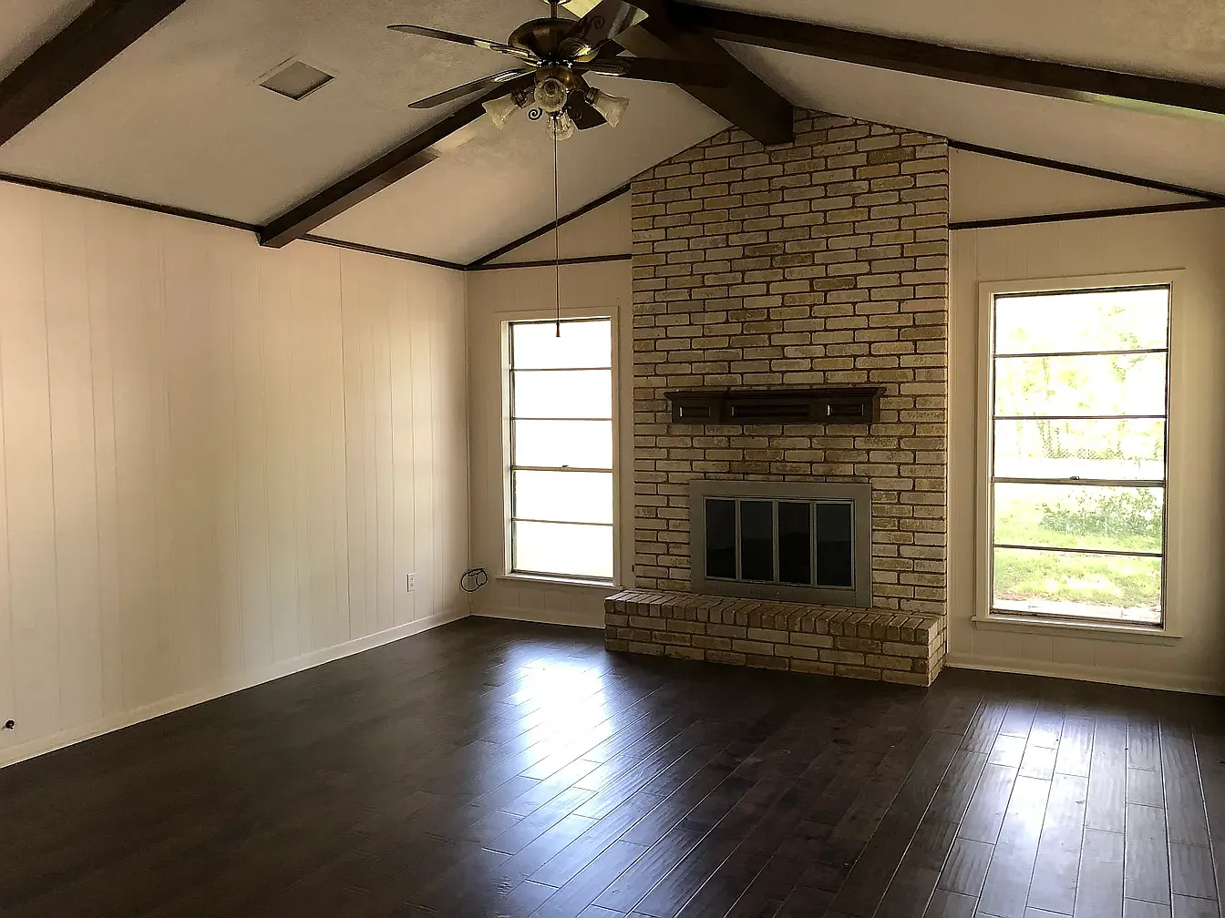 3 bed, 1640 sqft, $1,900 — Photo 4