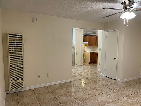 3rd image of 222 E Ave E #1