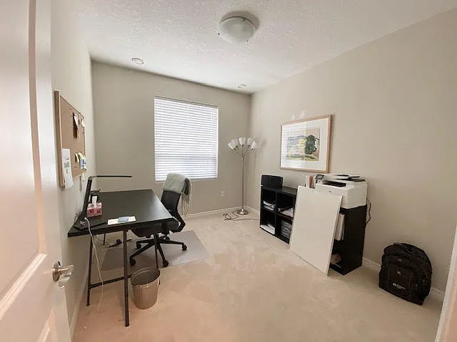 435 Colborne St — Photo 11