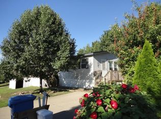 305 Winchester Ln, Branson, MO 65616