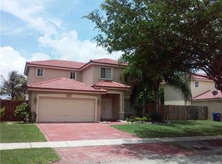 9100 SW 213th St, Cutler Bay, FL 33189