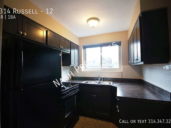 3rd image of 3314 Russell Blvd APT 12
