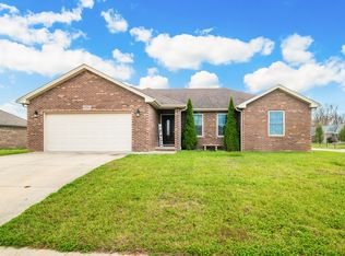 1783 Sams Cir, Seymour, IN 47274