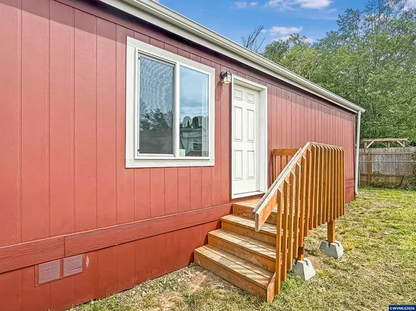300 SE Goodnight Ave Unit 50, Corvallis, OR 97333
