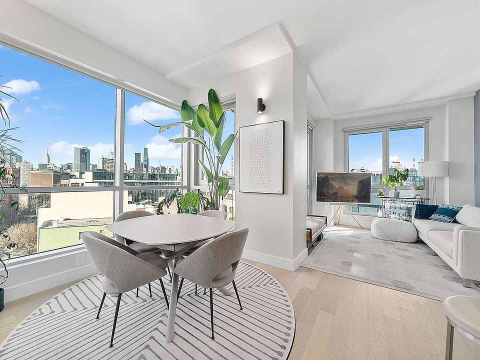 1st image of 2243 Jackson Ave #6B