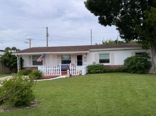 1160 Pineview Dr, Daytona Beach, FL 32117