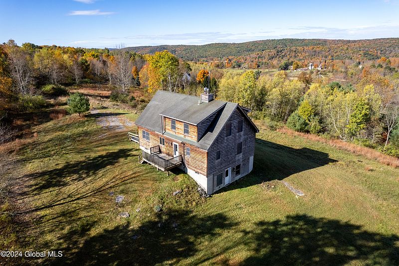 3rd image of 111 Chester Dawn Way