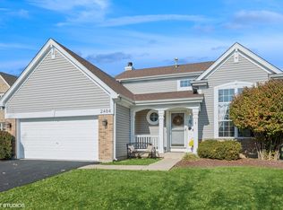 2484 Blue Spruce Ln, Aurora, IL 60502