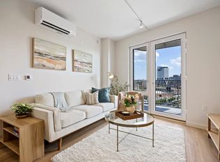 16 West St #410, Brooklyn, NY 11222