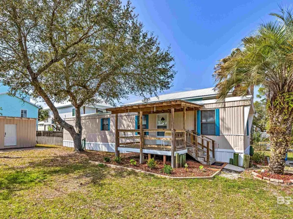 5699 Armadillo Ave, Orange Beach, AL 36561
